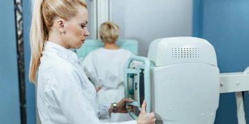 Houby, hormony a naděje: Jak může holistická medicína podpořit léčbu rakoviny prsu